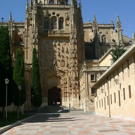 Puerta Zamora, Centro, Wifi Con Salón Y 2 Dormitorios, Parking Apartamento