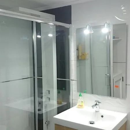 Puerta Zamora, Centro, Wifi Con Salon Y 2 Dormitorios, Parking Appartamento