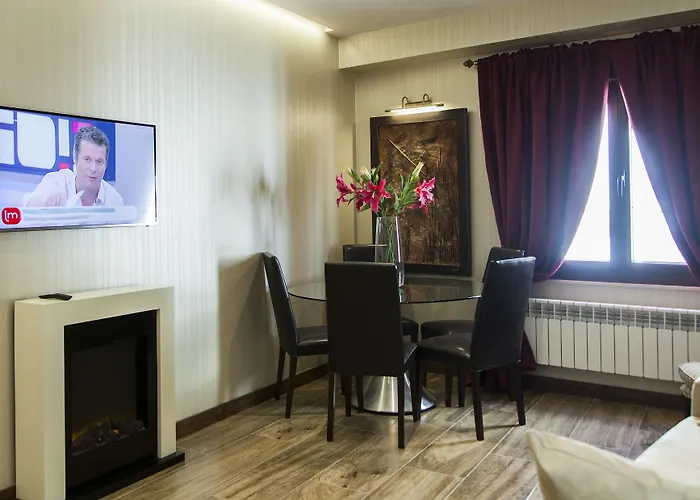 Puerta Zamora, Centro, Wifi Con Salon Y 2 Dormitorios, Parking * 살라망카